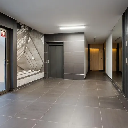 Apartment Wola Jana Kazimierza Stylish Warsaw
